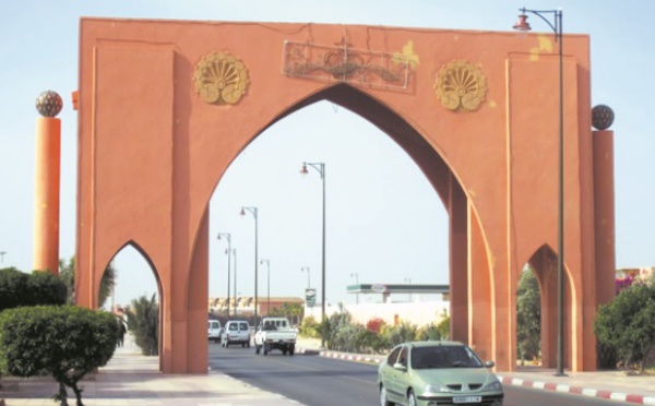 Vers la création à Laâyoune de pôles de développement dans les secteurs clés de l’économie