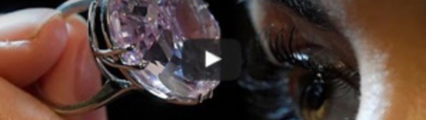Vente aux enchères record du diamant "Pink star"