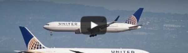 Le passager débarqué du vol de United Airlines va porter plainte