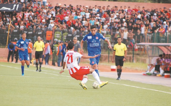 Le WAC prend la poudre d’escampette et bombe le torse