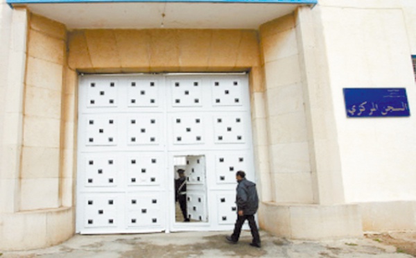 Faire sortir le milieu carcéral de la crise : L’Observatoire des prisons pour des Assises nationales
