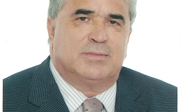 A la Bibliothèque municipale d'Ain Sebaa : Le poète Azedine Idrissi et sa “Prière des paupières”