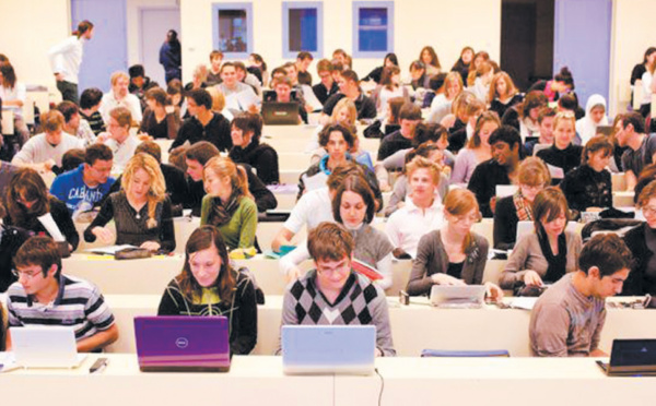 Ce que font les étudiants sur leurs  ordinateurs pendant les cours