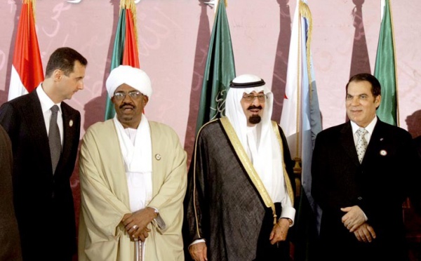Malgré le mandat d’arrêt de la CPI : Omar el-Béchir à Doha pour le sommet arabe