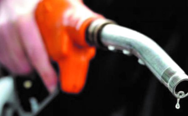 Prix à la pompe  Y a-t-il une logique ?