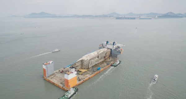 Des os retrouvés dans l'épave du Sewol