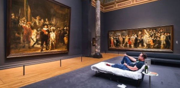 Insolite : Une nuit dans le musée