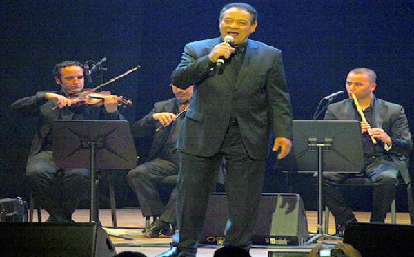 Une soirée artistique de haut niveau : Cherifa, Saida Charaf et Abdelhadi Belkhayat en ouverture du Festival d’Ifrane