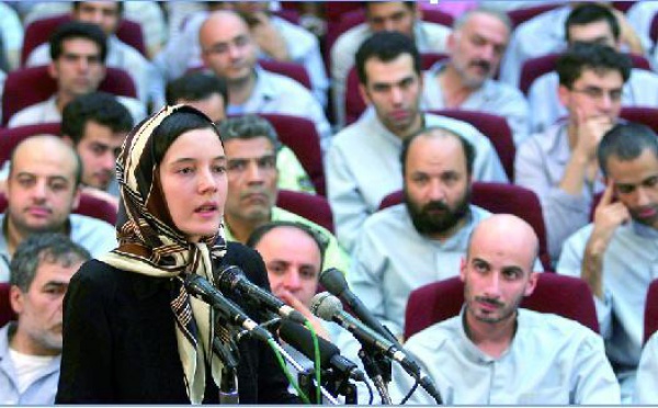 Les autorités françaises soulagées : L'Iran libère Clotilde Reiss sous caution