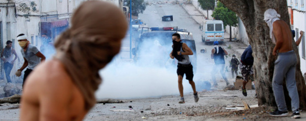 Des dizaines de blessés suite à des heurts entre forces de l'ordre et manifestants à Al Hoceïma