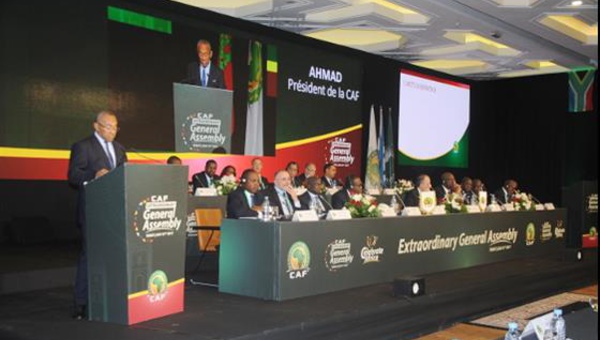 Adoption à la majorité des statuts de la CAF