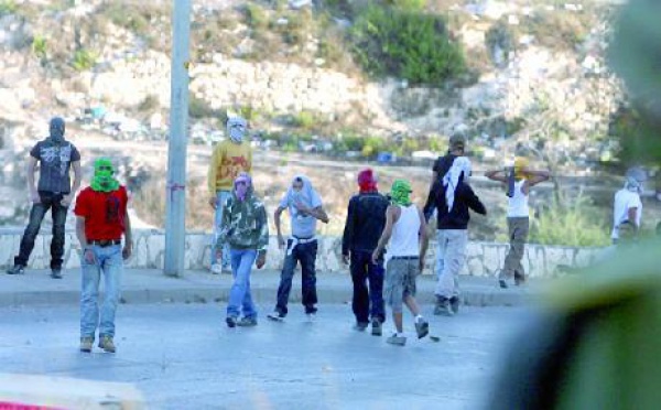 Des juifs provoquent les Palestiniens à Al Haram Acharif : Heurts sur l'Esplanade des Mosquées