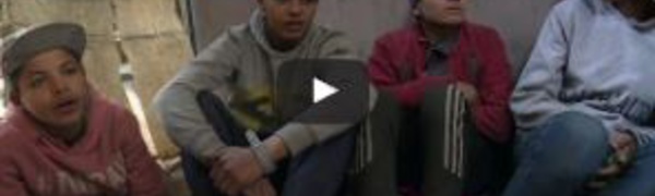 Reporters : au Caire, avec les enfants des rues livrés à eux-mêmes