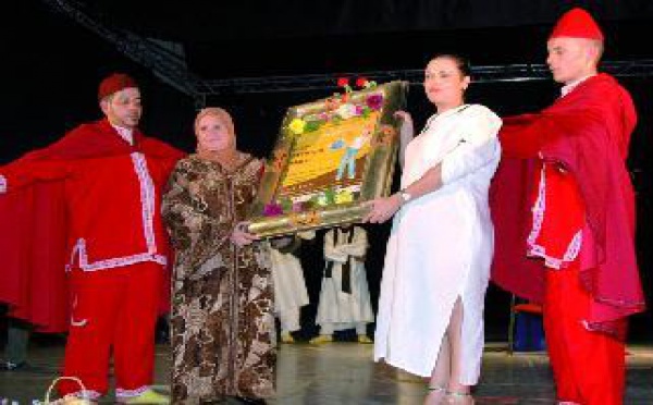 L’artiste marocaine, Souad Saber, honorée à Agadir