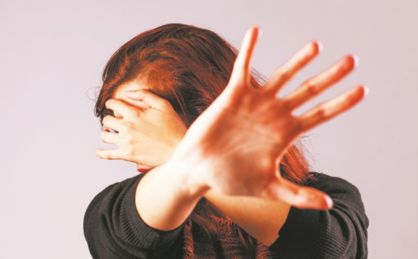 La violence au féminin pluriel : Les espaces publics sont-ils devenus des lieux peu sûrs et hostiles à la gent féminine ?