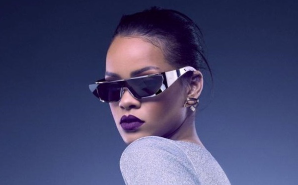 Rihanna planche sur son neuvième album