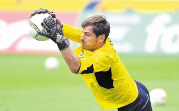 Casillas, gage d'expérience d'un Porto qui se cherche