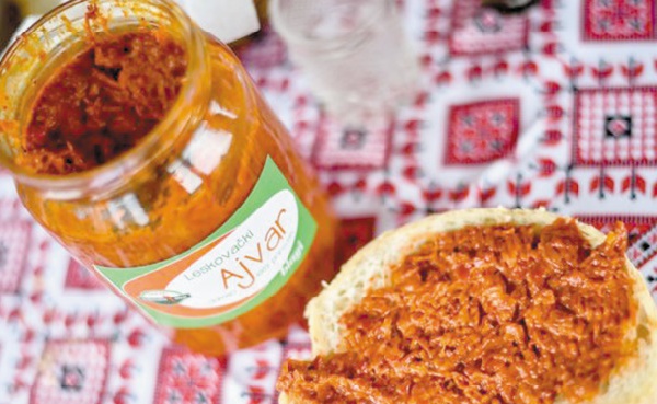 Mais à qui appartient l'ajvar, le "caviar des Balkans"?