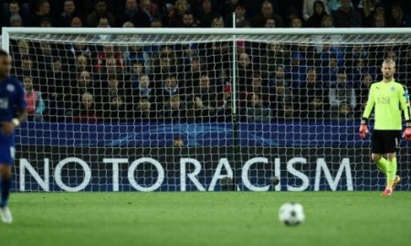 Mise en garde de la FA contre le racisme dans le football britannique