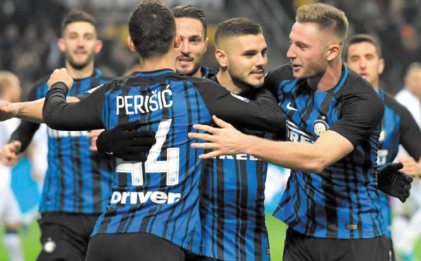 Calcio : La Juventus craque, l'Inter en profite