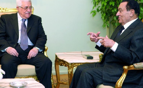 Les propositions américaines pour relancer le processus de paix passées en revue : Entretien Abbas-Moubarak au Caire