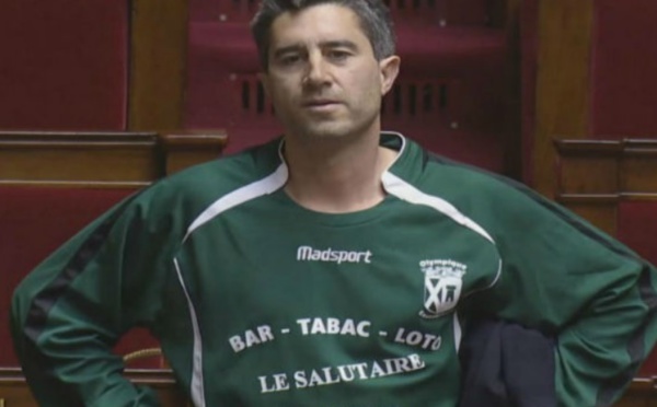 Insolite : Député sanctionné