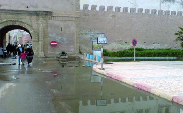 Quand il pleut, ça pue à Essaouira  : La ville des alizés assiégée par les eaux usées