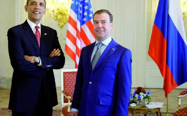 Obama et Medvedev se retrouvent à Prague : Nouveau traité sur les arsenaux nucléaires