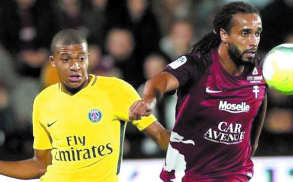 ​Passe d'armes entre Mbappé  et Assou-Ekotto au sujet du sport africain