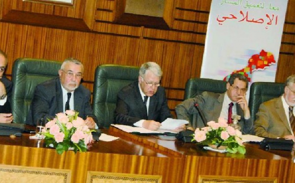 Abbass El Fassi réunit sa majorité à Rabat :  Thérapie collective pour un vivre-ensemble gouvernemental