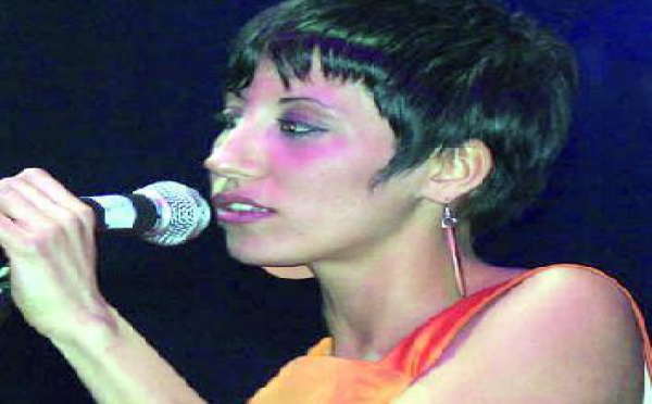 La jeune chanteuse italo-marocaine séduit les Casablancais : Malika Ayane, la voix de la Méditerranée