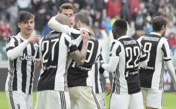 La Juventus passe devant : La  Fiorentina pleure
