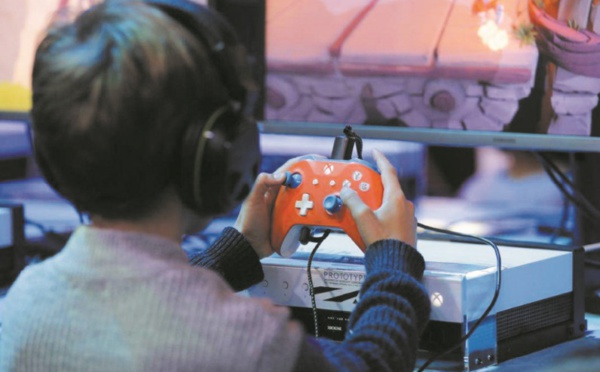Fusillades aux Etats-Unis: L'industrie du jeu vidéo sommée de se justifier