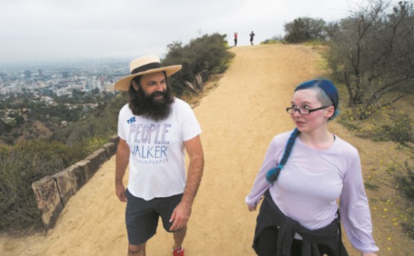 Les compagnons de marche à Los Angeles, contre l’ultra-moderne solitude