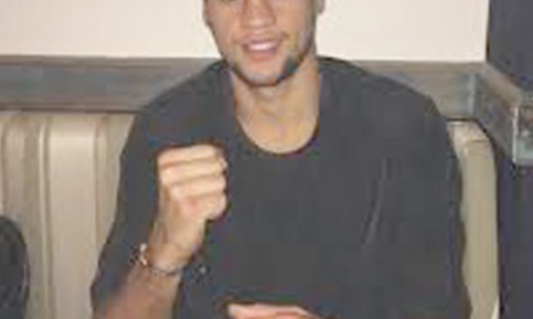 Boxe :  Ahmed El Mousaoui surclasse le Russe Evchenko