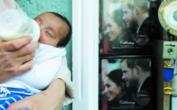 Un petit lien établi entre nourriture solide et sommeil de bébé