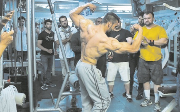 Le bodybuilding ou la quête de la beauté ultime à Kaboul, malgré la violence
