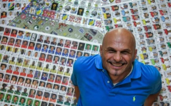 Près du fief de Panini, le plus grand collectionneur d'albums de foot au monde