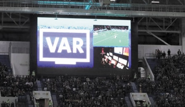 La VAR utilisée pour la première fois lors de la Super Coupe d’Espagne à Tanger