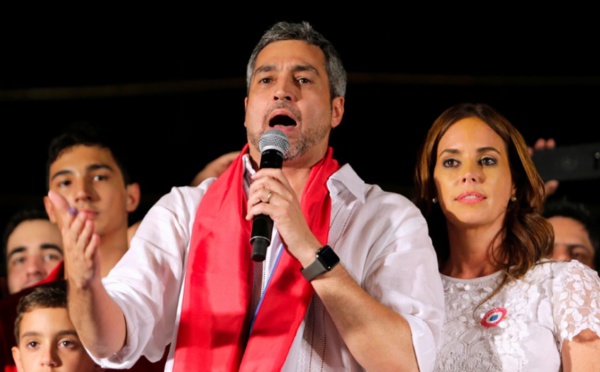 Habib El Malki représente Habib El Malki représente S.M le Roi à l'investiture du nouveau Président du Paraguay