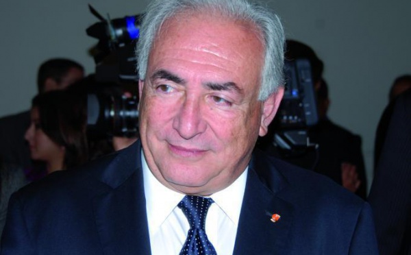 Dominique Strauss Kahn devant la presse en marge du forum d'Agadir :  La situation politique au Maghreb ralentit sa croissance
