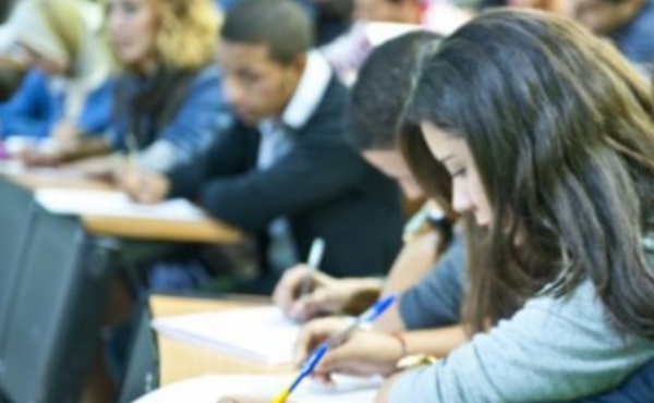 Niet ministériel : Les titulaires de baccalauréats anciens persona non grata
