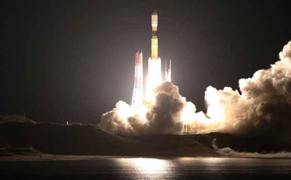 Des chercheurs japonais vont tester un mini-ascenseur spatial