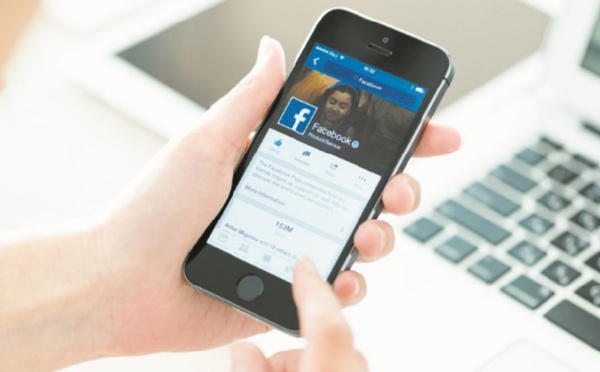 Malgré les “fake news”, deux tiers des Américains s’informent sur les réseaux sociaux