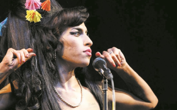 La tournée mondiale en hologramme d’Amy Winehouse