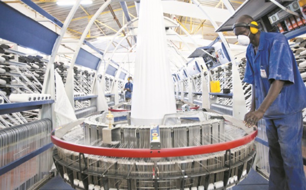 Les trois voies de l’industrialisation en Afrique