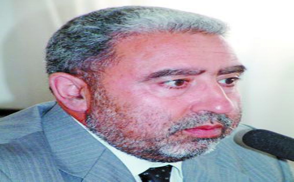 Le prix “Arab Booker ”  pour Mohamed Al Achaâri