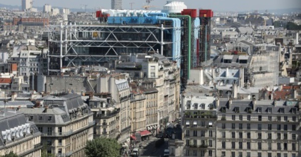 Campagne insolite du Centre Pompidou pour attirer les touristes étrangers