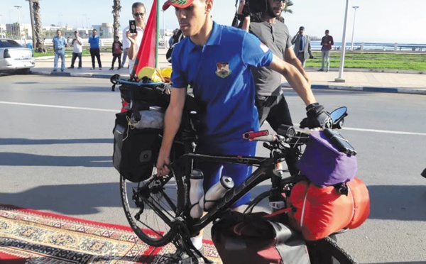 Ayad Meftahi relie El Jadida à Dakar à vélo