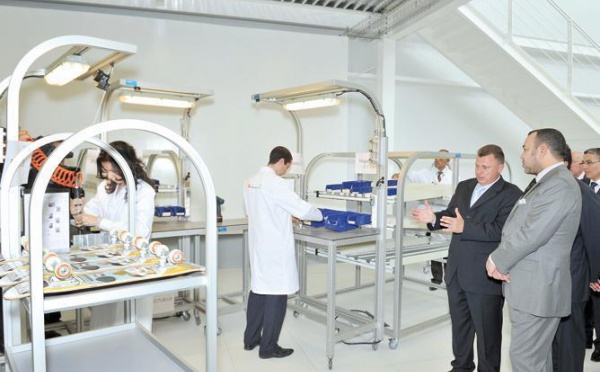 Le Souverain lance les travaux d'aménagement de la P2I de Nouaceur: S.M le Roi inaugure l'usine modèle INMAA